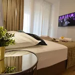 Amari * Starigrad Paklenica