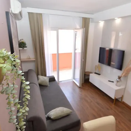 Apartments Amari * Starigrad Paklenica