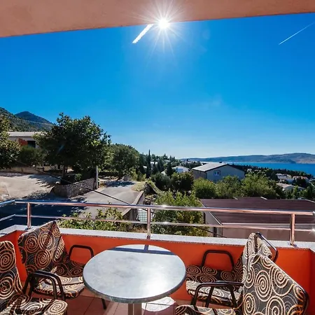 Apartman Apartments Amari Starigrad Paklenica
