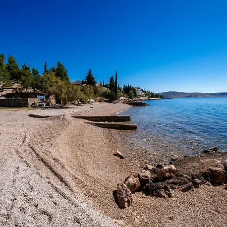 Apartments Amari * Starigrad Paklenica