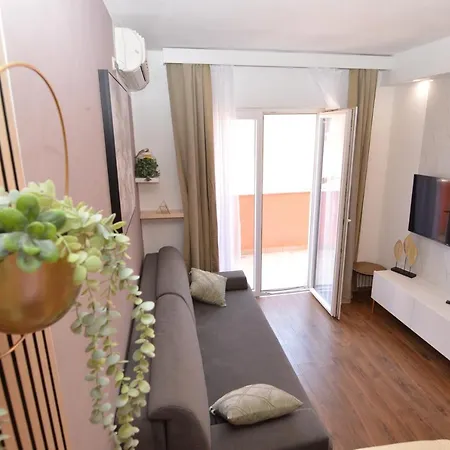 Apartments Amari * Starigrad Paklenica