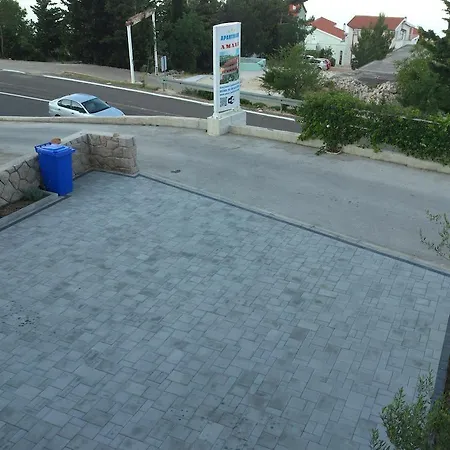 Apartments Amari * Starigrad Paklenica