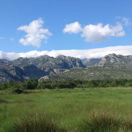 Apartments Amari Starigrad Paklenica