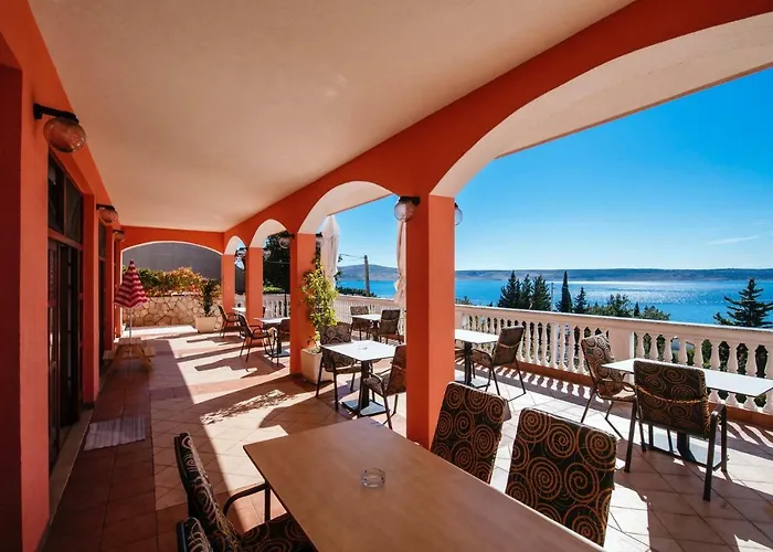 Amari * Starigrad Paklenica